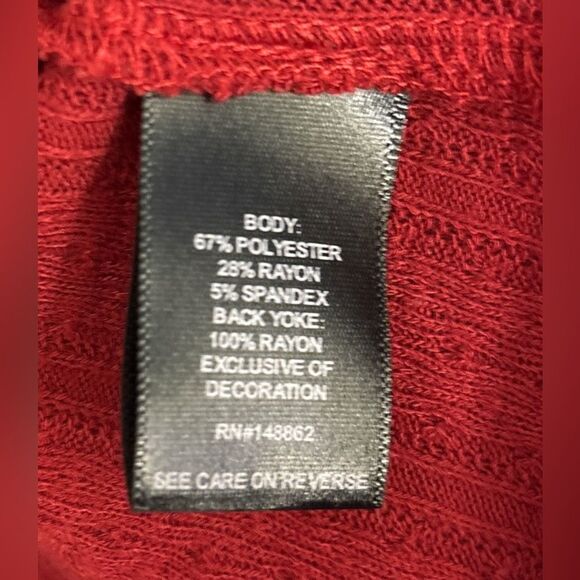 Torrid 6 Crochet Knit Top Red - Picture 3 of 5